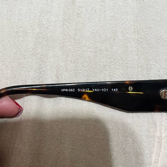 Prada glasses - Picture 5 of 7